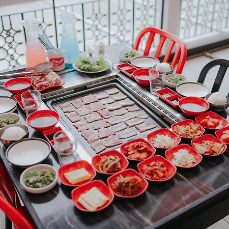 Tagaytay Hotel Sixb Tagaytay City Ngoại thất bức ảnh