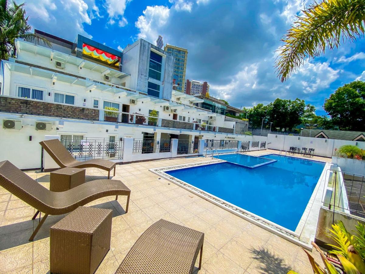 Tagaytay Hotel Sixb Tagaytay City Ngoại thất bức ảnh