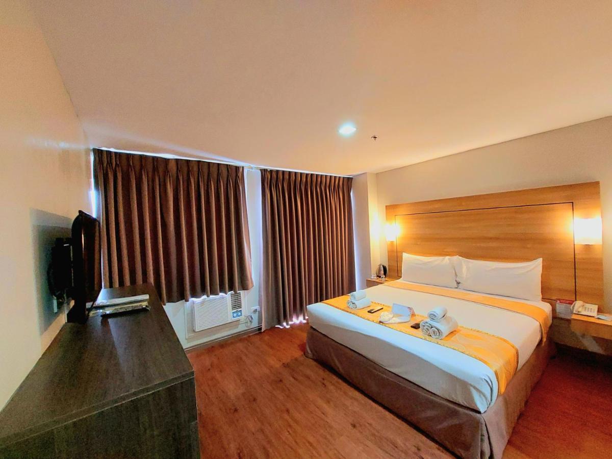 Tagaytay Hotel Sixb Tagaytay City Ngoại thất bức ảnh